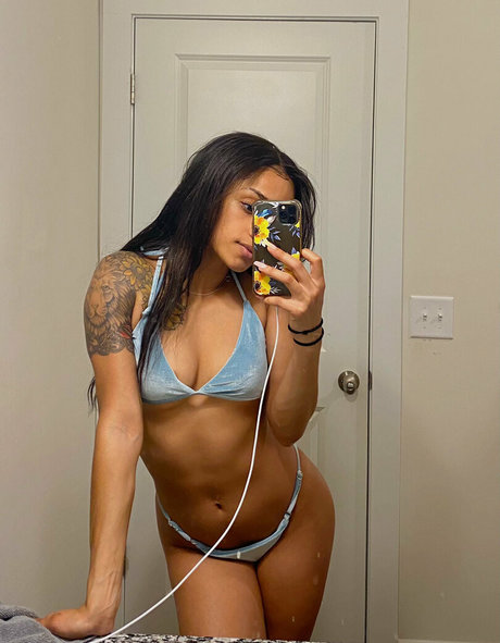 Cocoboncoco model top gallery