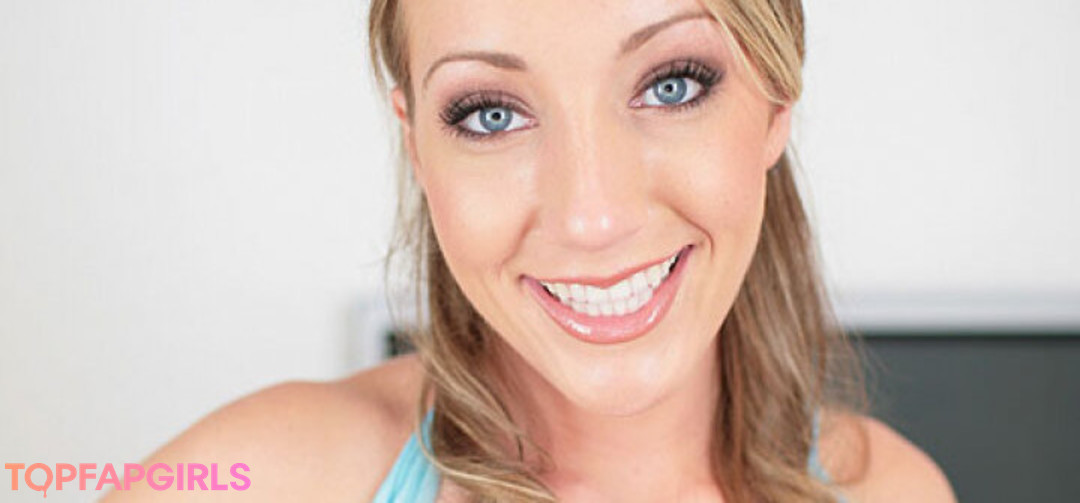 Amateur Allure star naked image