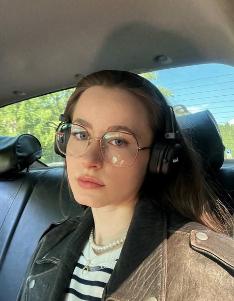 lesbian milf onlyfans nice pic