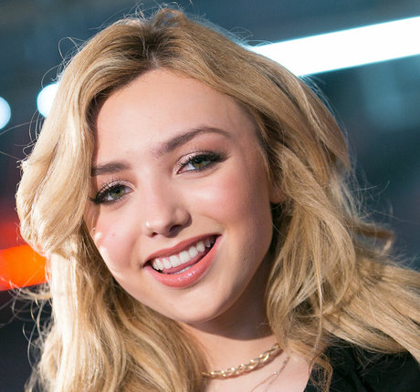 colombian teen onlyfans naked pic