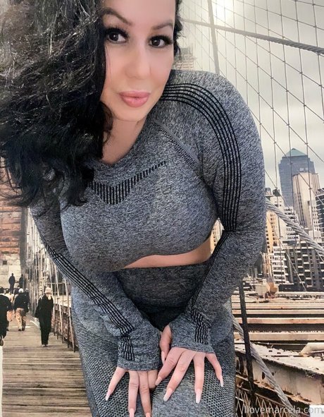 latinamilfnyc pornstar sexy photos