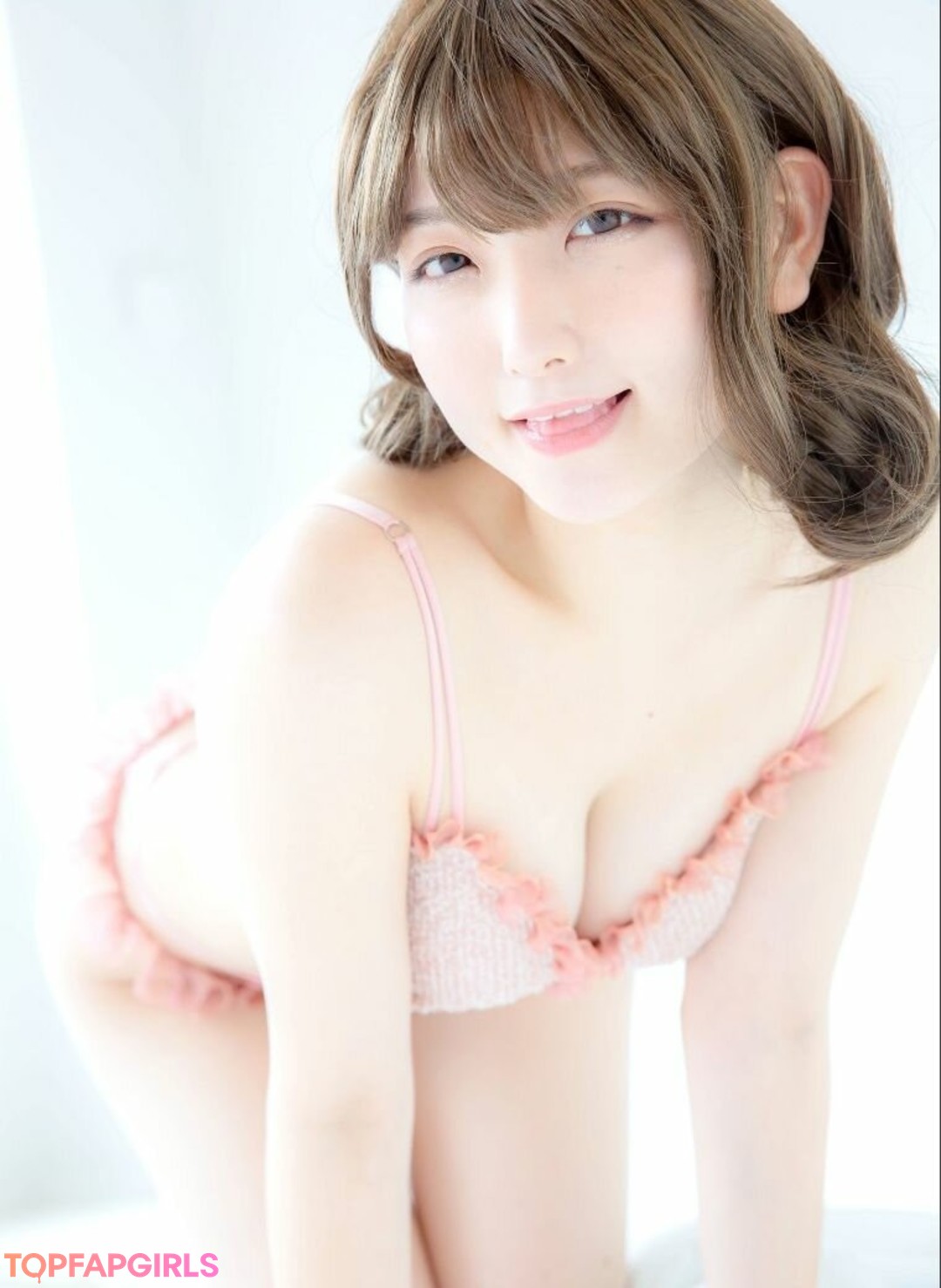 Marina Amatsu model adult picture