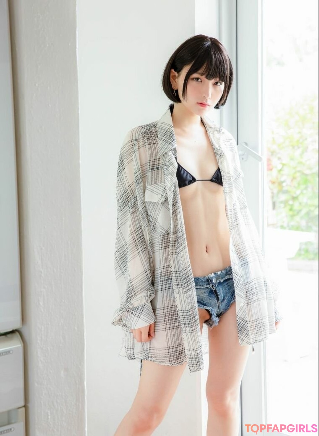 Marina Amatsu hot pornstar images