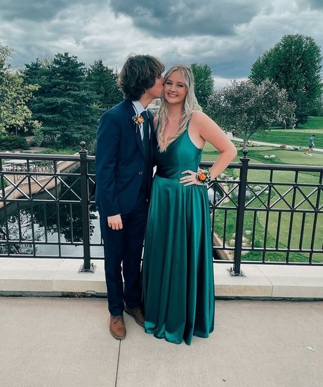 skinny black teen onlyfans nudes image