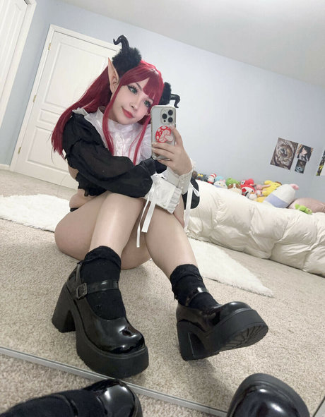 female masturbation onlyfans erotic picture