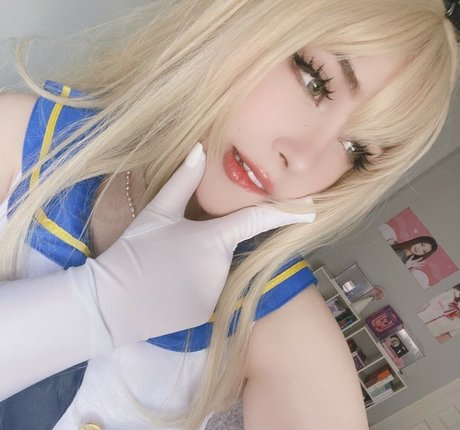 Junkenstein sexy actress pics