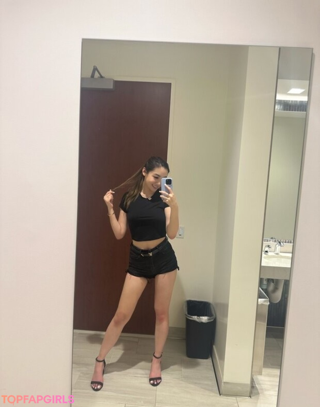 issfanfan sexy actress picture