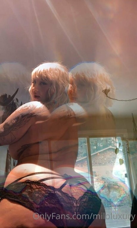 blonde masturbation onlyfans pornos images