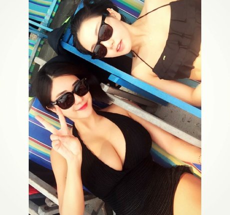 curvy asian onlyfans sexy naked pictures