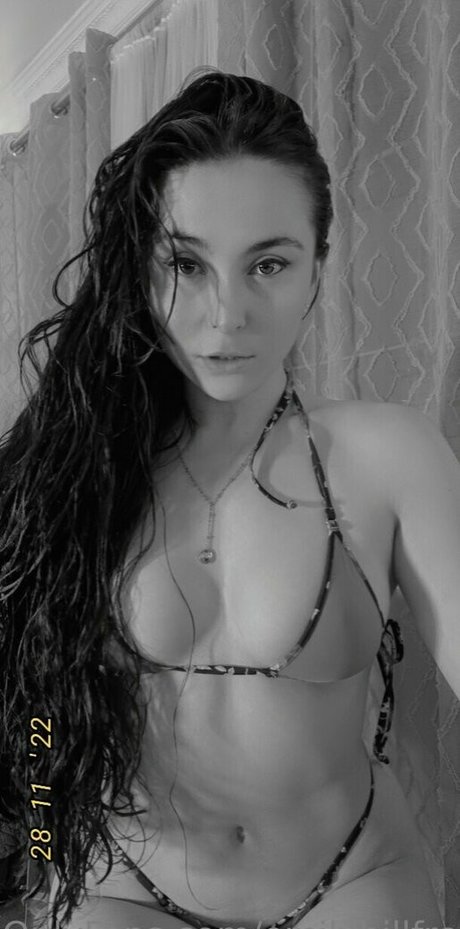 massive tits onlyfans naked pic