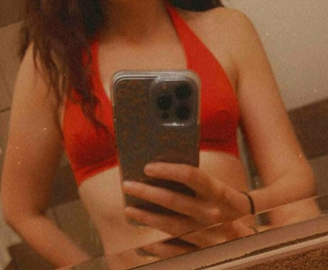 naked yoga onlyfans nude images