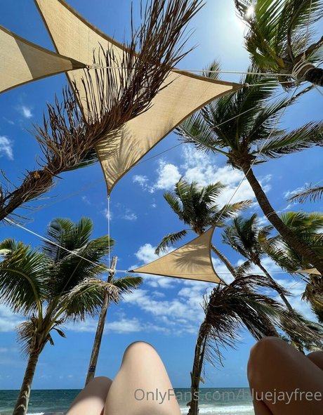 curvy lesbian onlyfans free porn photo