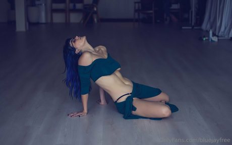 bluejayfree naked model galleries