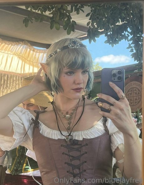 bluejayfree nudes actress pictures