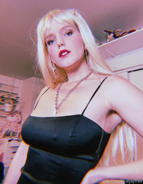 bluejayfree hot model picture