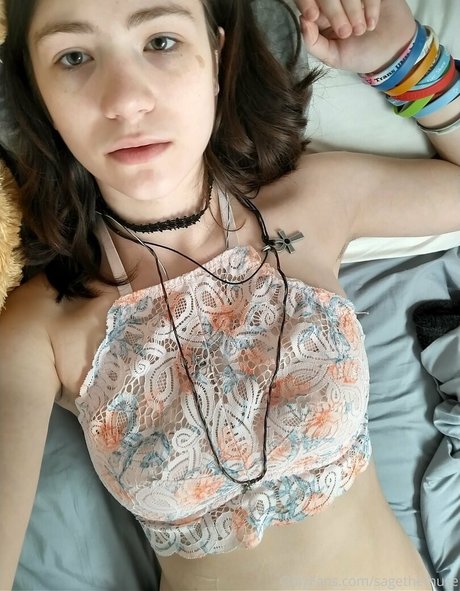 sagethemuse beautiful model img