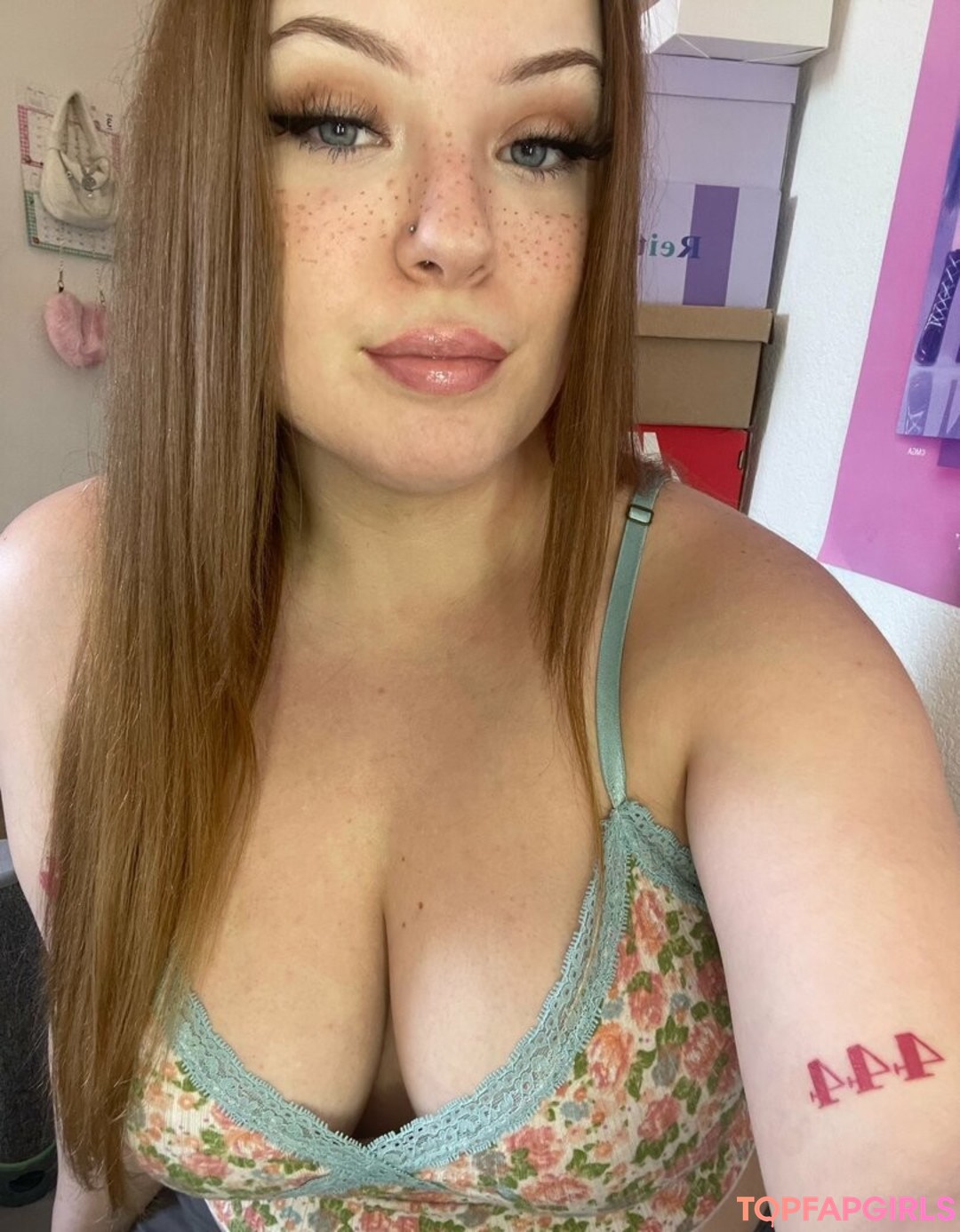 Lilly47 profile image