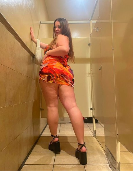 Lilly47 hot star archive