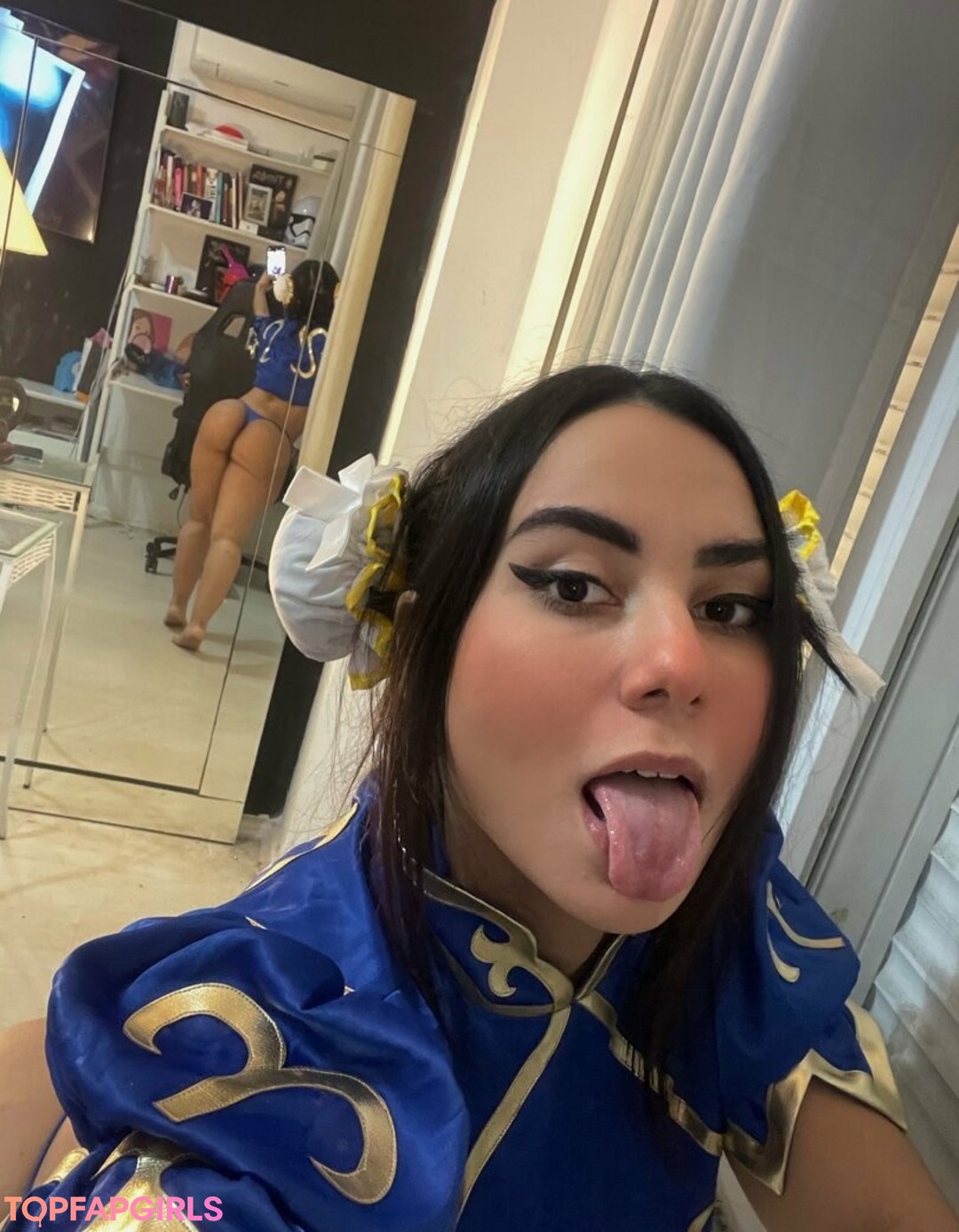 tsunademorena hot model img