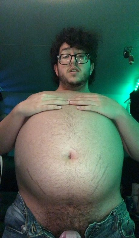 dumbglut naked pornstar image