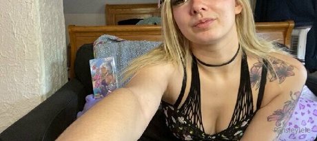 pansleylive free actress images