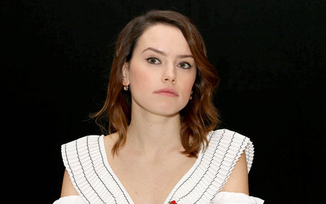 Daisy Ridley pornstar naked img