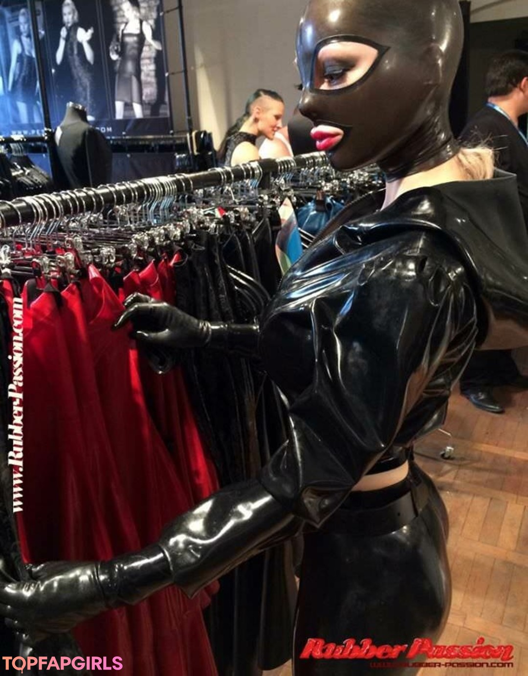 Latex Lucy model sex image