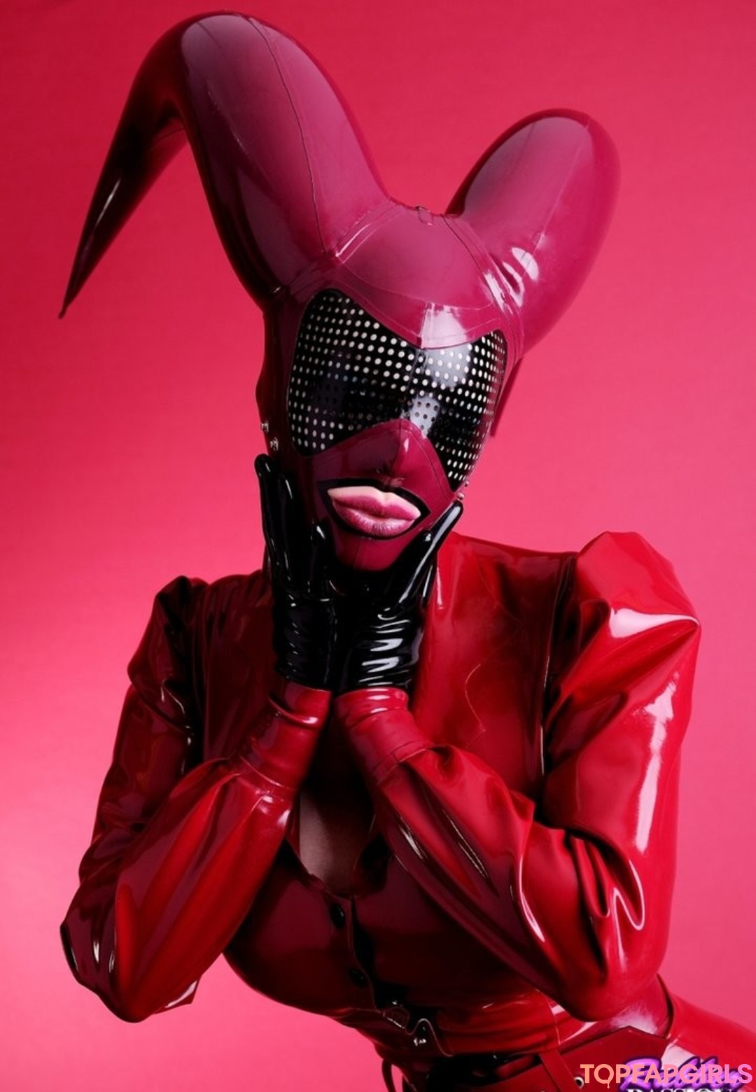 Latex Lucy sexy pornstar images