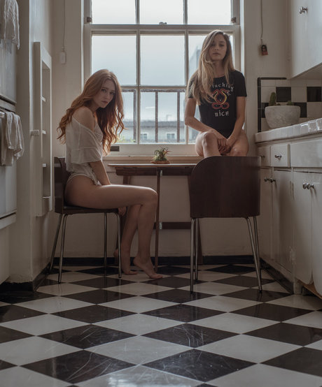 Holly Hicks beautiful actress picture