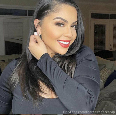 sm00ches perfect model picture