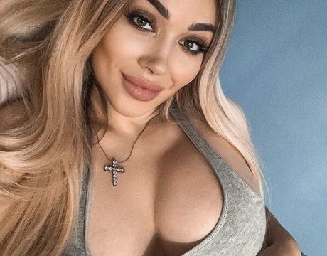 Anna Kostenko nice star photos