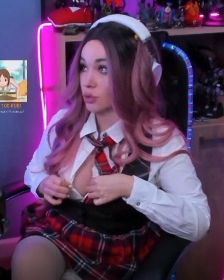 Anna Kostenko nude star images