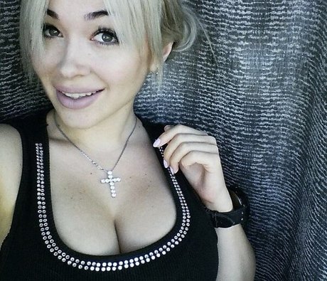 Anna Kostenko pretty pornstar galleries
