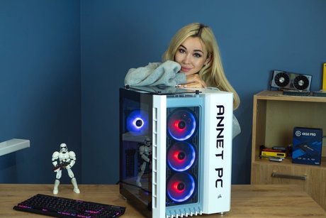 Anna Kostenko actress archive