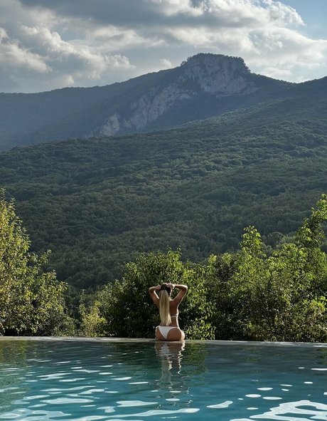 Anna Kostenko art pornstar picture