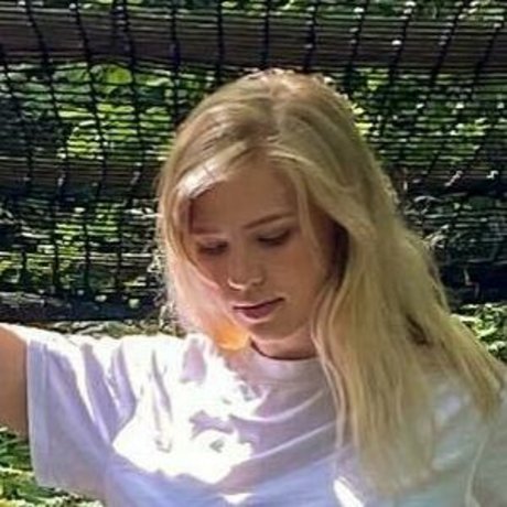 latina maid onlyfans art porn pics