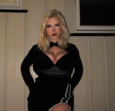 ebony lingerie onlyfans adult images