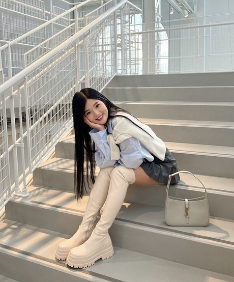 Kika Kim erotic actress image