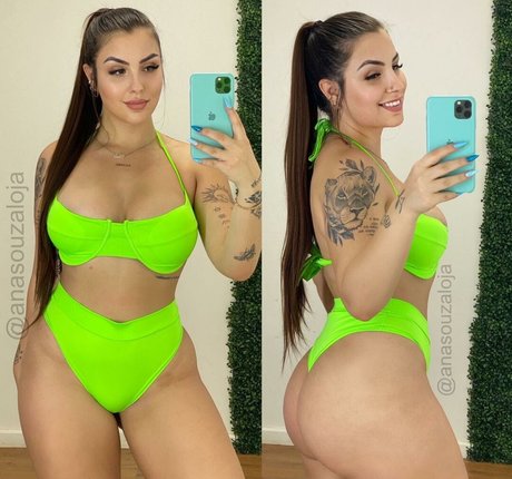 Paola Sabadin pretty model photo