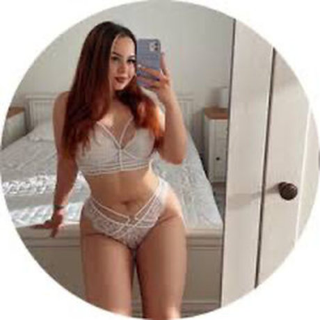 Emalia Lorena star beautiful pic