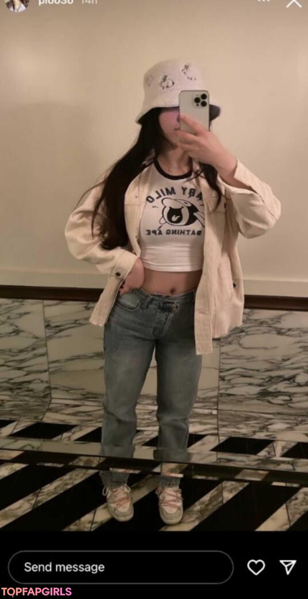 Ploo high quality model pics
