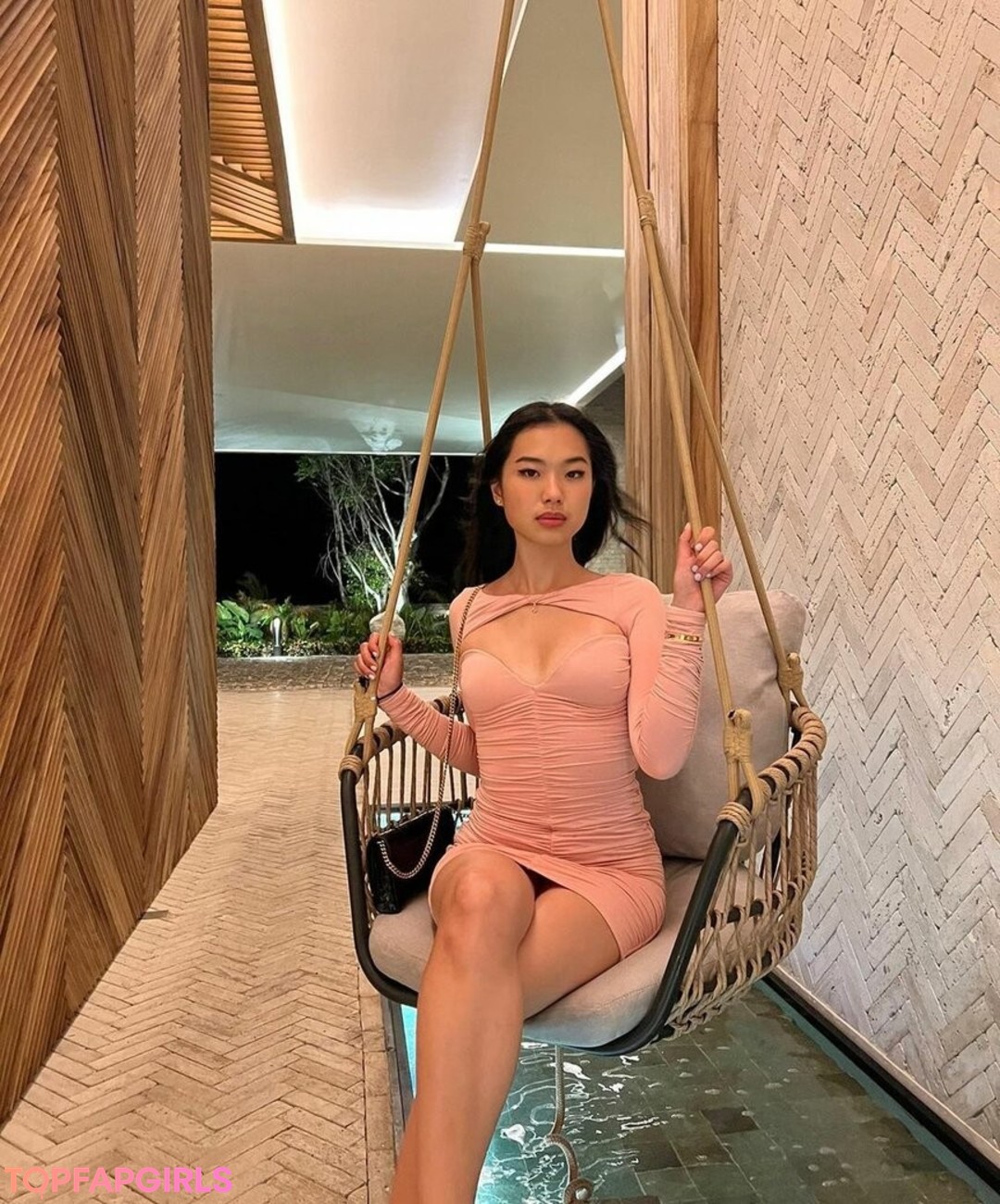 blonde cougar onlyfans hot sexy archive