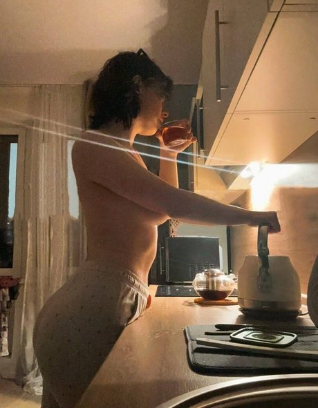 KoryaMc model nude pic