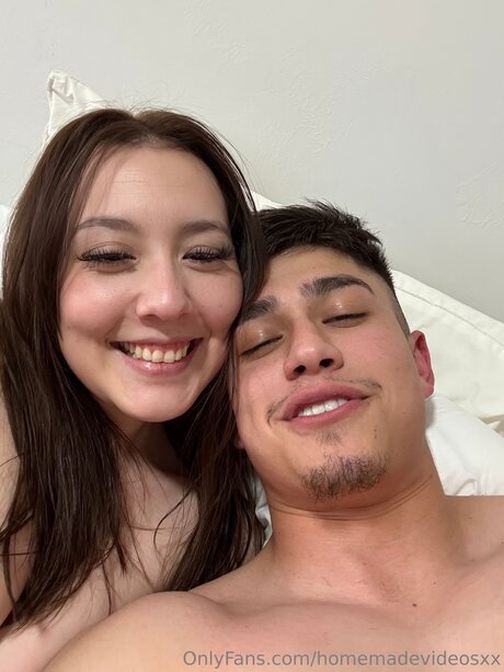 Homemadevideosxx pornstar naked images