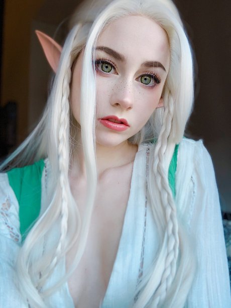 Mareesly adult actress photos