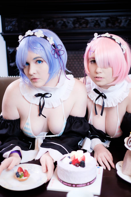 Usatame hot actress picture