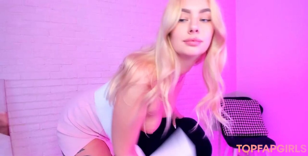 Angel Nura hd pornstar img