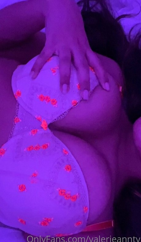 ebony wet pussy onlyfans sexy nudes photo