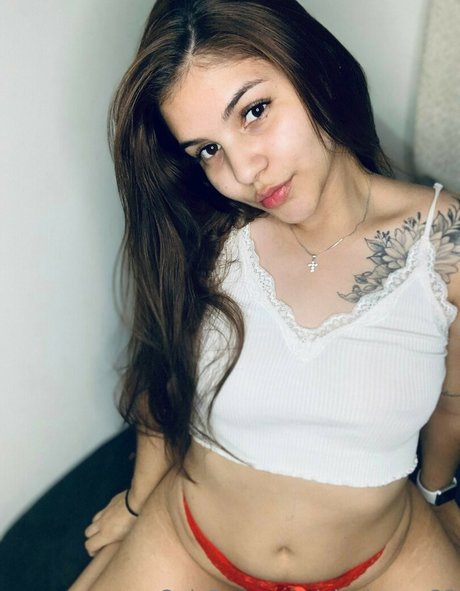 nicole ross 23 top star image