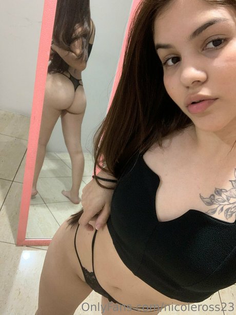 nicole ross 23 hd model pic